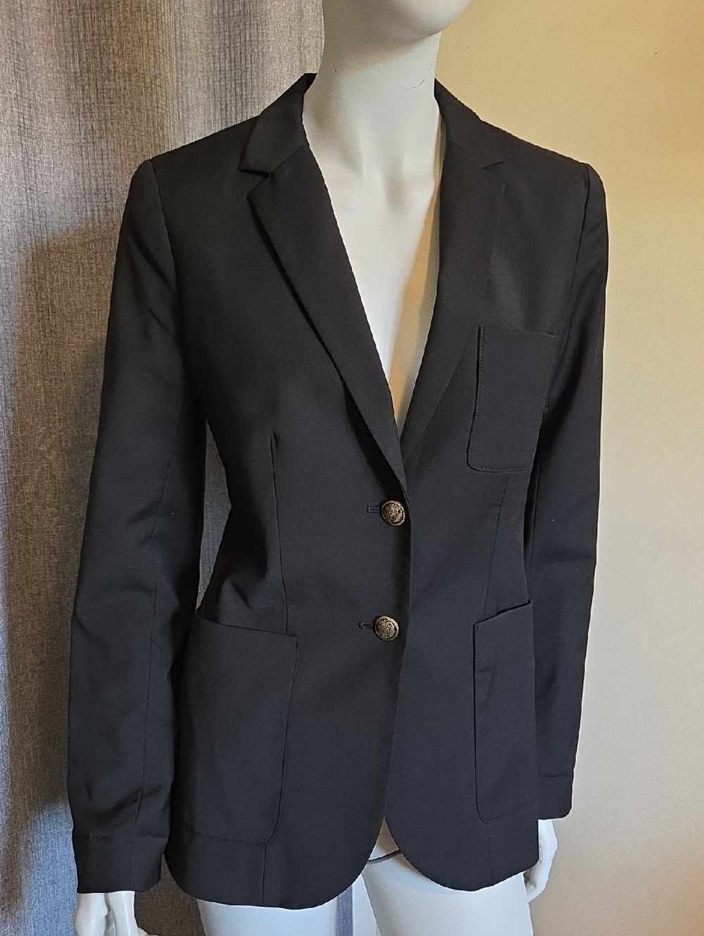 Aritzia Talula Black Wool Blend Tailored Two-Button Blazer
